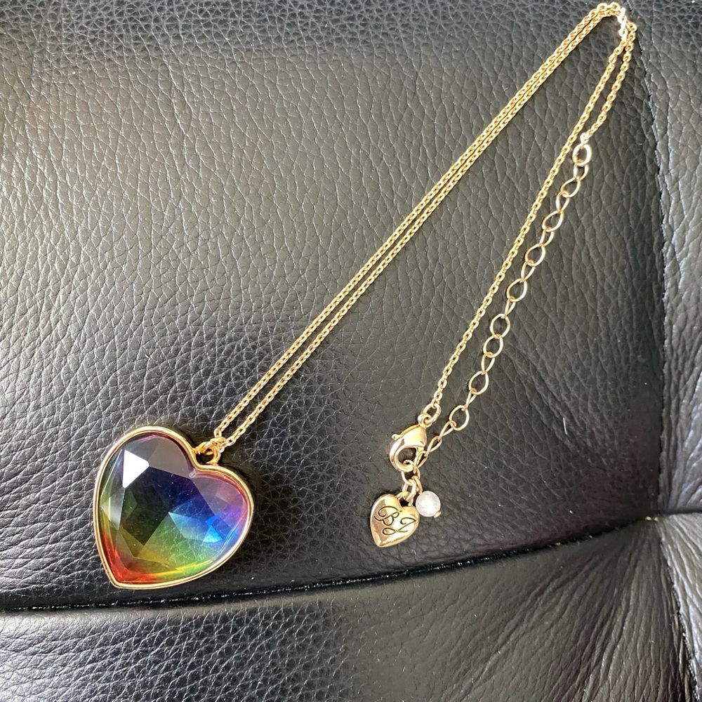 Betsey Johnson Gold Tone Rainbow Clear Heart Pendant Necklace NWT